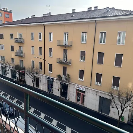 Solferino 17 Stazione Konukevi 3*